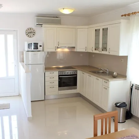 Apartmán Siesta - Two-bedroom With Balcony And Sea View *