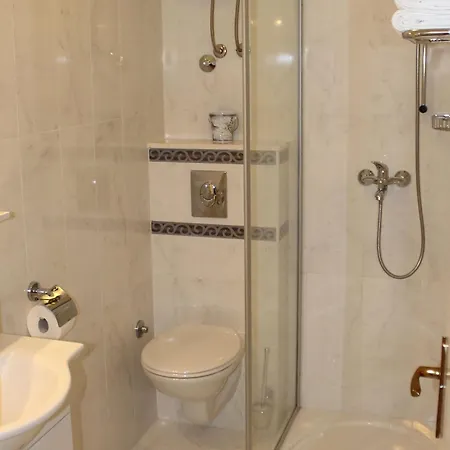 Siesta - Two-bedroom With Balcony And Sea View Apartmán Cavtat